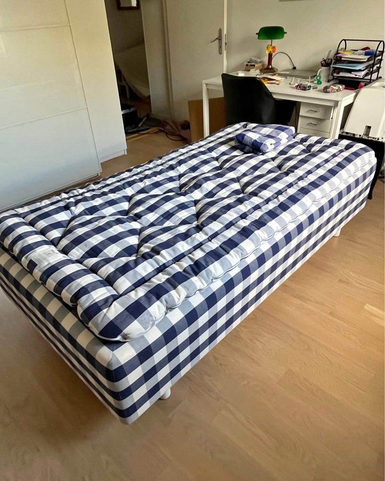 Hästens Excel soft med BJ topmadras