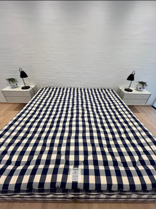 Hästens Continental 210x210 medium (luxuria)